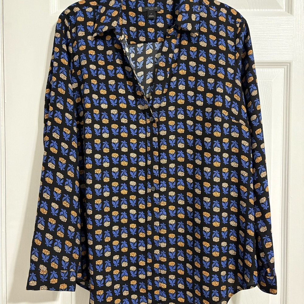 Ann Taylor Factory Black and Blue Button Down Shirt